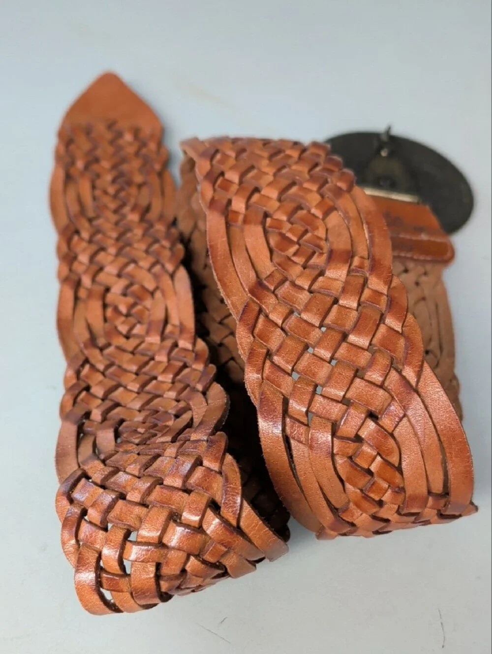 bebe Braided Tan Soft Shiny Leather Belt w/ Antique Brass Medallion Length 43